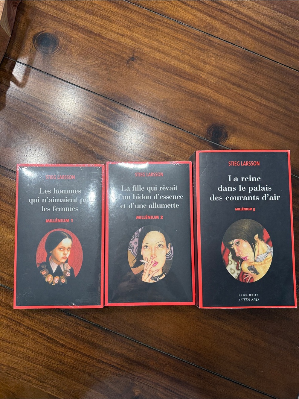 Millรฉnium Trilogy - Black & Red Hardcover Set